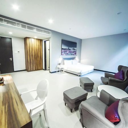 Hollandse Club Hotel Singapura Quarto foto